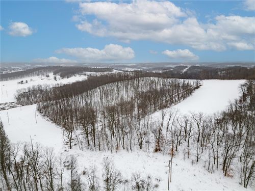 000 Gudekunst Rd, Zelienople, PA, 16063 | Card Image