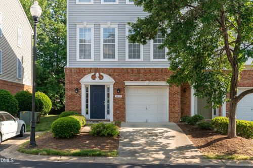 5421 Golden Arrow Lane, Raleigh, NC, 27613 | Card Image