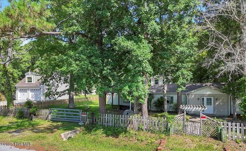 197 Bahama Dr, Hampstead, NC, 28443-2892 | Card Image