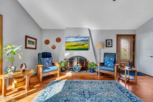 5290 Shiloh Way, Ventura, CA, 93003-7352 | Card Image