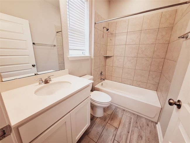 Downstairs FULL Bathroom | Image 18