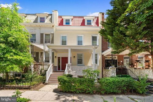 3517 Holmes Ave, BALTIMORE, MD, 21217-2025 | Card Image