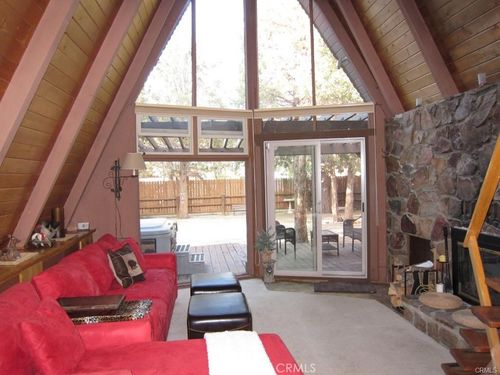 317 E Mountain View Blvd, Big Bear City, CA, 92314-9420 | Card Image