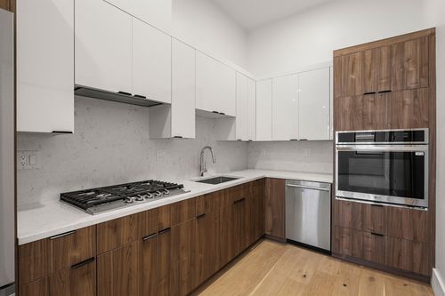 101-47 Condor St, Boston, MA, 02128-1331 | Card Image
