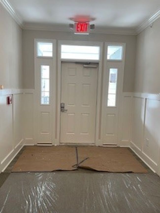 Entrance of the building | Image 4