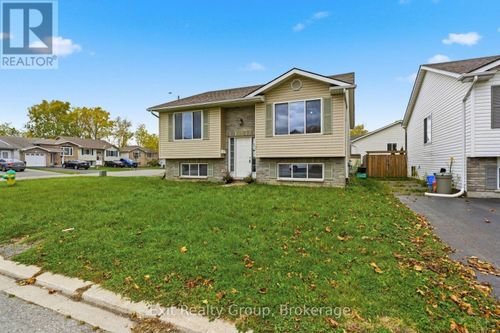 14 Butler Lane, Belleville, ON, K8P5M8 | Card Image