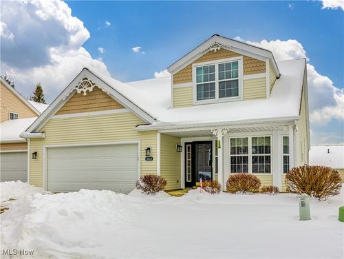 2613 Canvasback Cir, Coventry Township, OH, 44319-5748 | Card Image