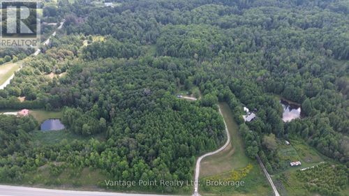 404694 Grey 4 Road, West Grey, ON, N0C1K0 | Card Image