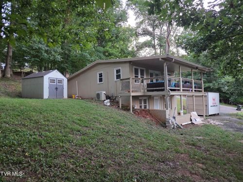 132 Geraldine St, Gray, TN, 37615-2837 | Card Image