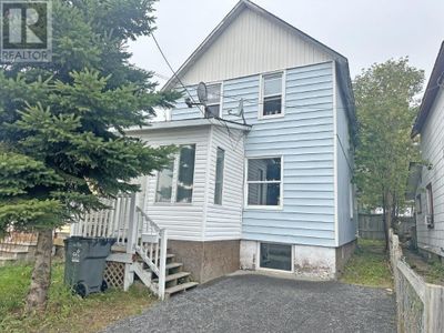 32 Bendell St, Home with 3 bedrooms, 2 bathrooms and null parking in Thunder Bay ON | Image 1