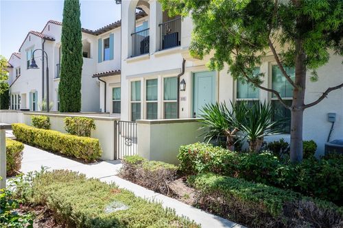 616 Trailblaze, Irvine, CA, 92618-0816 | Card Image