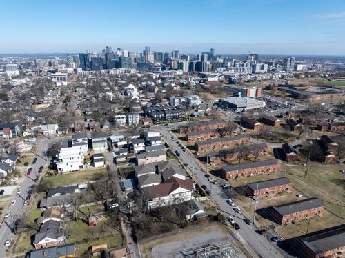 1221 14th Ave S, Nashville, TN, 37212-3001 | Card Image