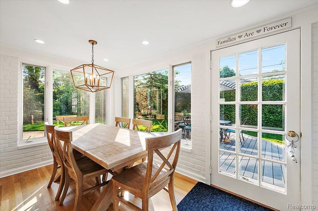Dining Room | Image 12