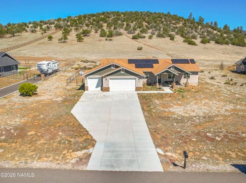 8951 Richfield Dr, Flagstaff, AZ, 86004-1044 | Card Image