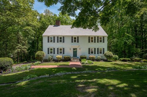 9 Olde Meetinghouse Rd, Westborough, MA, 01581-3126 | Card Image