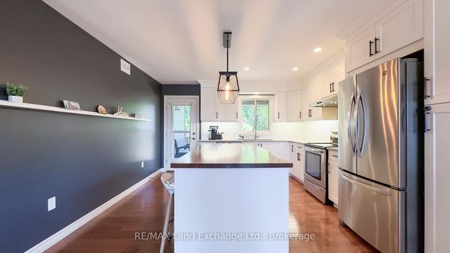 821 Sumpton St, House other with 5 bedrooms, 3 bathrooms and 4 parking in Port Elgin ON | Image 20