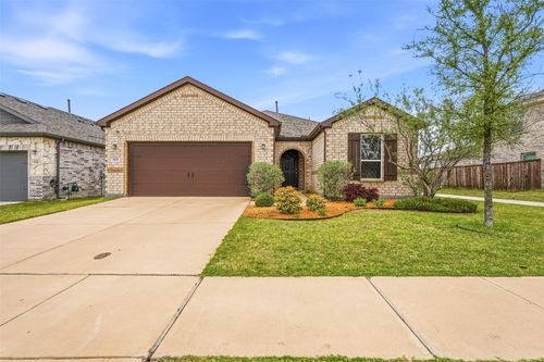 960 Tule Dr, Aubrey, TX, 76227-3256 | Card Image