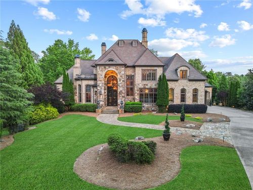 878 Middle Fork Trl, Suwanee, GA, 30024-1710 | Card Image