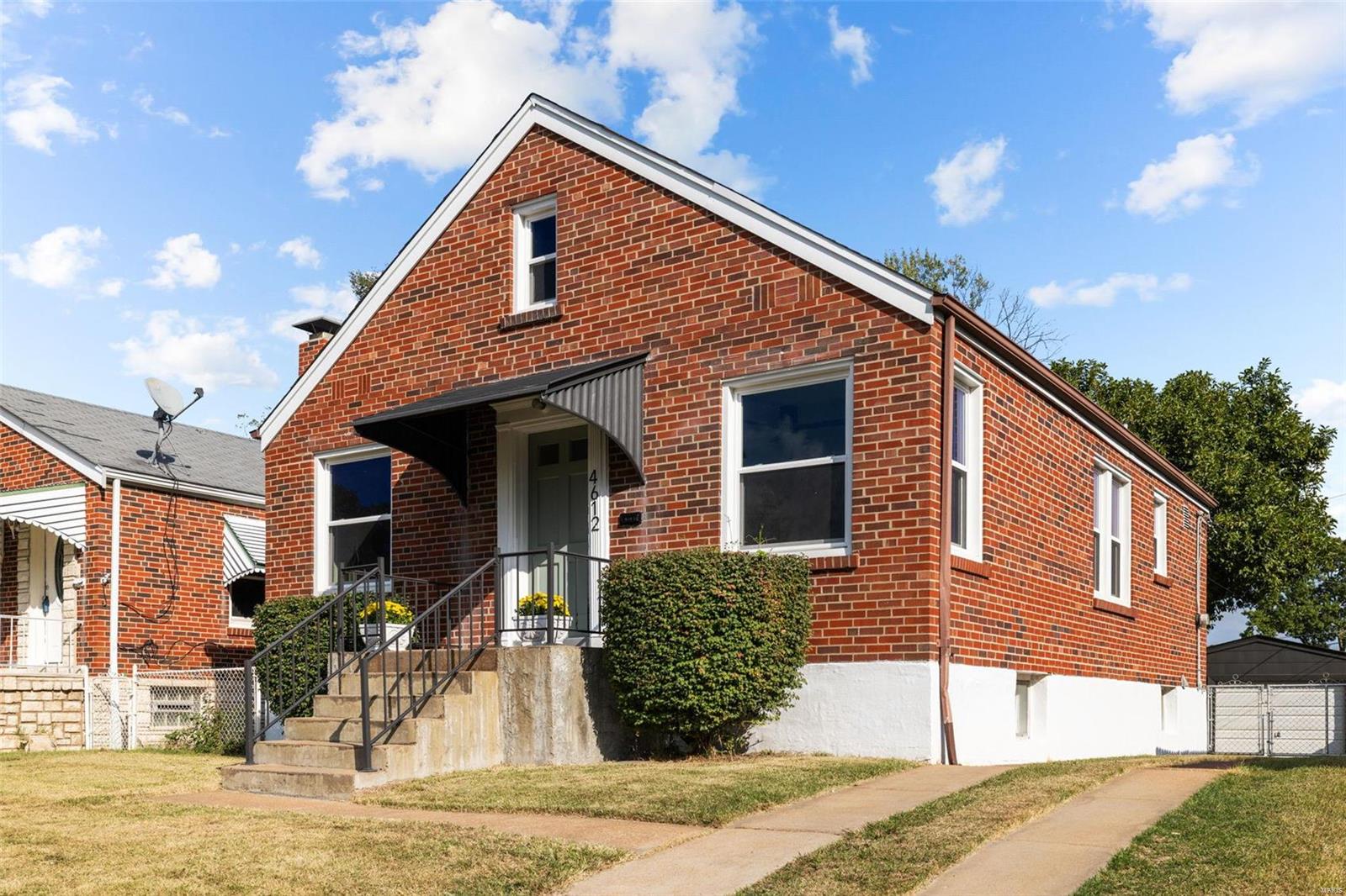 Leona St, Saint Louis, MO 63116