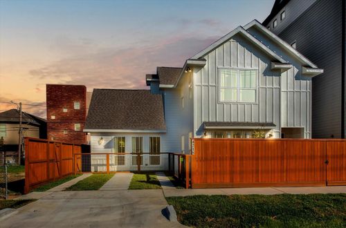 4218 Eigel St, Houston, TX, 77007-3520 | Card Image