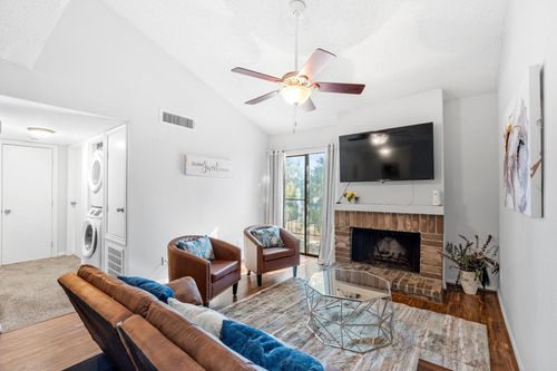 apt-32-7900 N Stadium Dr, Houston, TX, 77030-4415 | Card Image