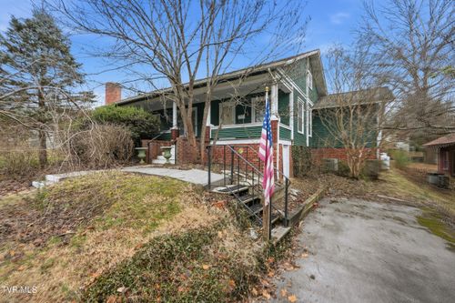 113 W 2nd St S, Big Stone Gap, VA, 24219-2619 | Card Image