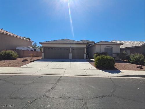 2642 Sunday Grace Dr, Henderson, NV, 89052-2842 | Card Image