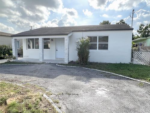 1-31 Sw 67th Ct, Miami, FL, 33144-2915 | Card Image
