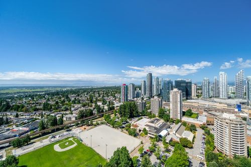 3905-6588 Nelson Ave, Burnaby, BC, V5H0E8 | Card Image