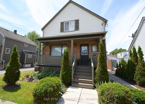 380 Fares St, Port Colborne, ON, L3K1X2 | Card Image