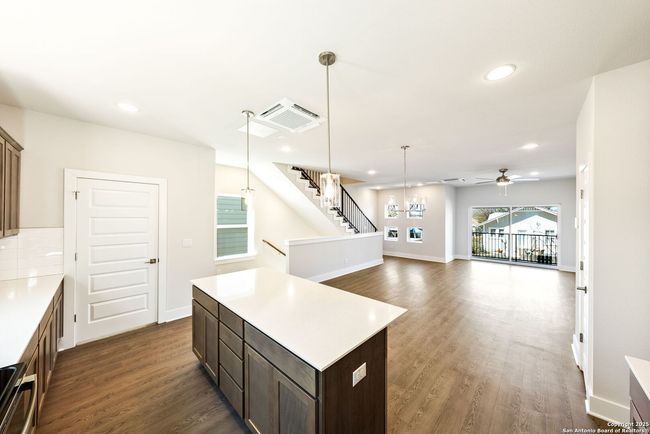 UNIT-2101 - 419 Ira Ave, House other with 3 bedrooms, 4 bathrooms and null parking in San Antonio TX | Image 10