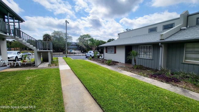 101 - 2016 Grant Pl, Condo with 2 bedrooms, 1 bathrooms and null parking in Melbourne FL | Image 17