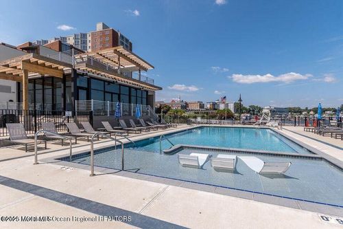 2f-28 Riverside Ave, Red Bank, NJ, 07701-1067 | Card Image