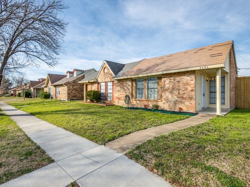 4646 Carr St, The Colony, TX, 75056-3139 | Card Image