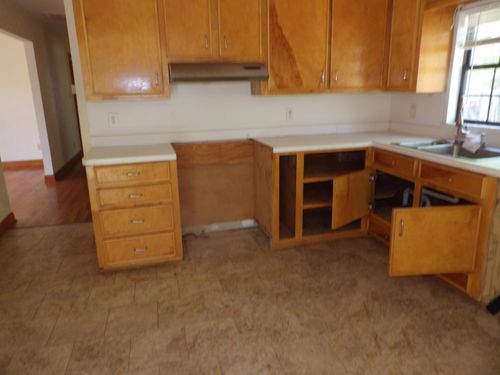 7601 Lady St, Charleston, SC, 29420-4207 | Card Image