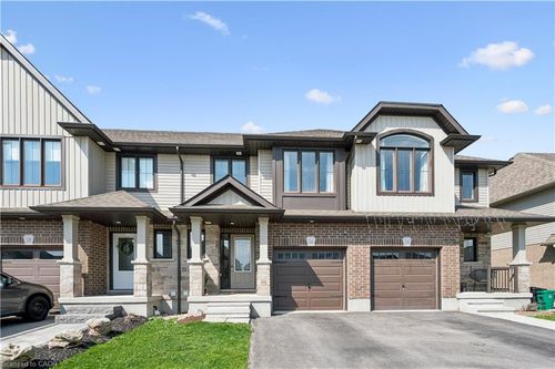 26 Isaac Street, Elmira, ON, N3B0E2 | Card Image