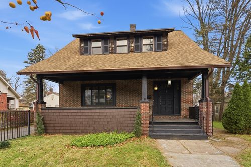 10 Mckinley Ter, Westfield, MA, 01085-3824 | Card Image