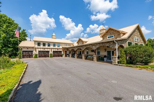 965 Corzine Rd, Buncombe, IL, 62912-2322 | Card Image