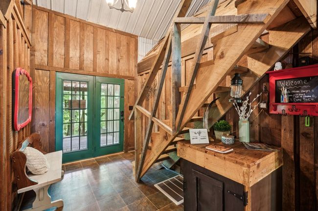 85 Clear Lake Ct, Home with 3 bedrooms, 2 bathrooms and null parking in Ellijay GA | Image 9