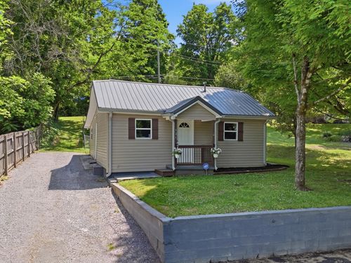 121 Sharp Road, Athens, TN, 37303 | Card Image
