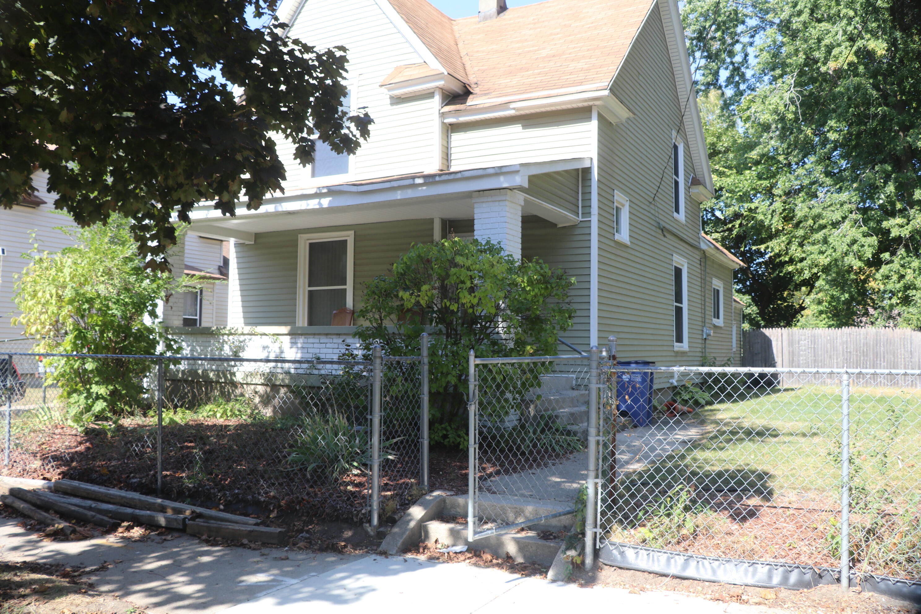 Thomas St, Grand Rapids, MI 49506