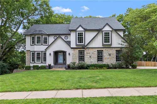12844 Granada Ln, Leawood, KS, 66209-2307 | Card Image