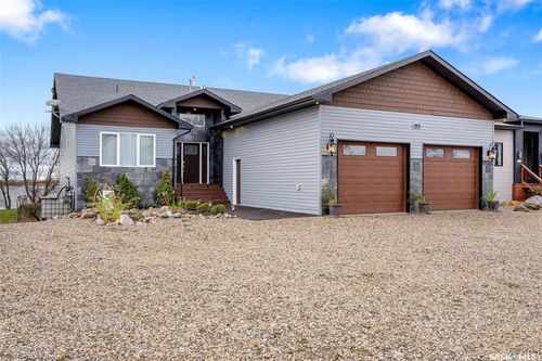 7 Pape Dr, Humboldt, SK, S0K2A0 | Card Image
