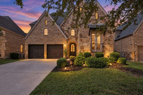 8501 Bayberry Ave, Lantana, TX, 76226-5575 | Card Image