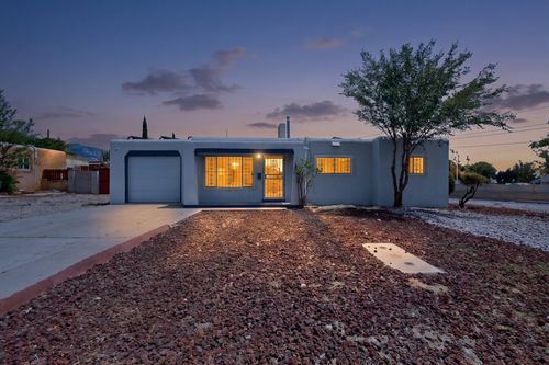 2304 Elizabeth St, Albuquerque, NM, 87112-1569 | Card Image