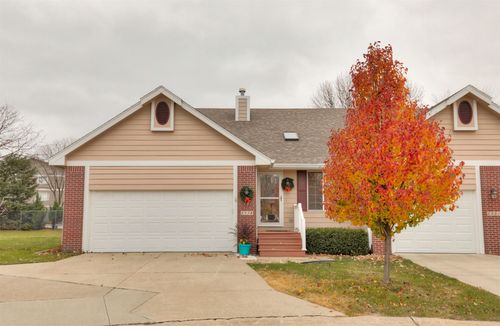 1538 Prairie Court, Altoona, IA, 50009 | Card Image