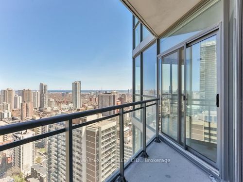 3312-45 Charles St E, Toronto, ON, M4Y0B8 | Card Image