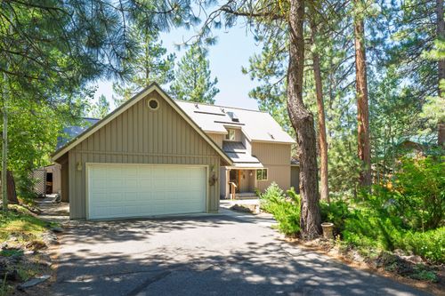 53531 Kokanee Way, La Pine, OR, 97739-9423 | Card Image
