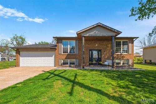 217 E Shiloh Dr, Red Bud, IL, 62278-1818 | Card Image