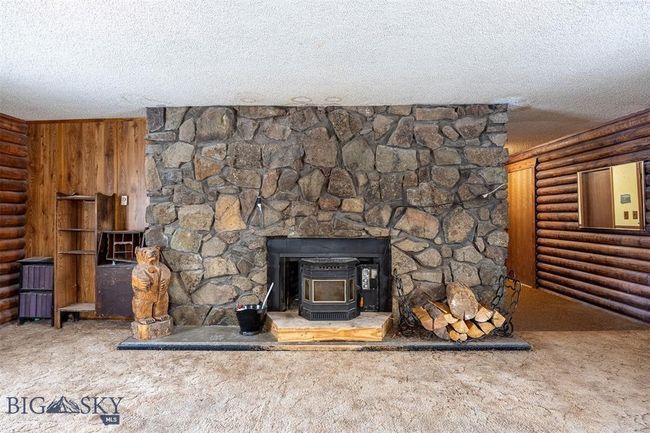 77 First Rd, House other with 5 bedrooms, 3 bathrooms and null parking in Whitehall MT | Image 14